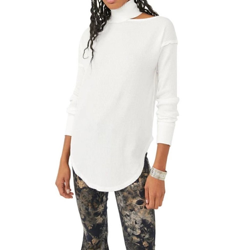 NWTD Free People Size M Just for You Cutout Thermal Turtleneck Top French Nilla